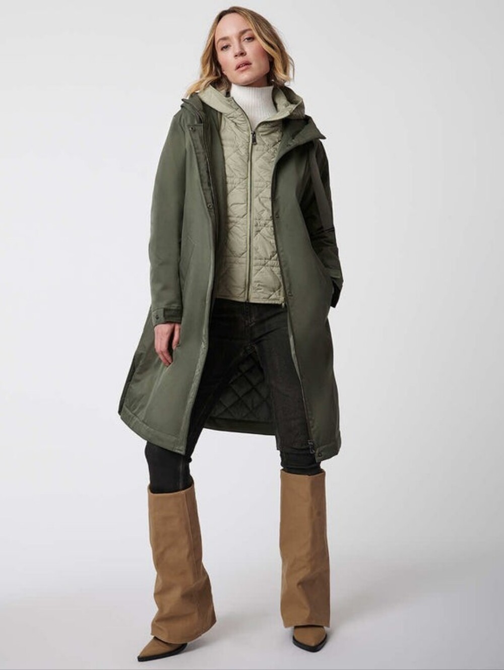 NWT | Bernardo Modern Utility Raincoat | XXL